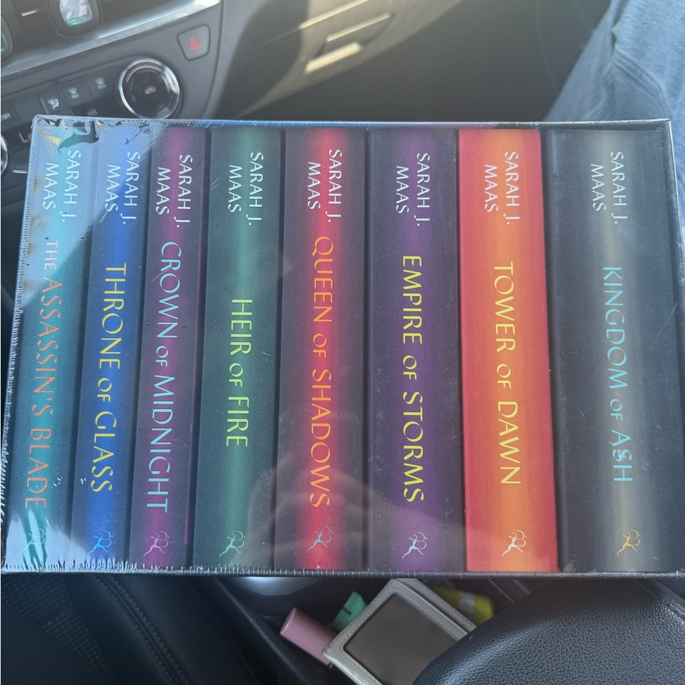 Sarah J. Maas Boxed Set — Colorful Fantasy Hardcover Collection